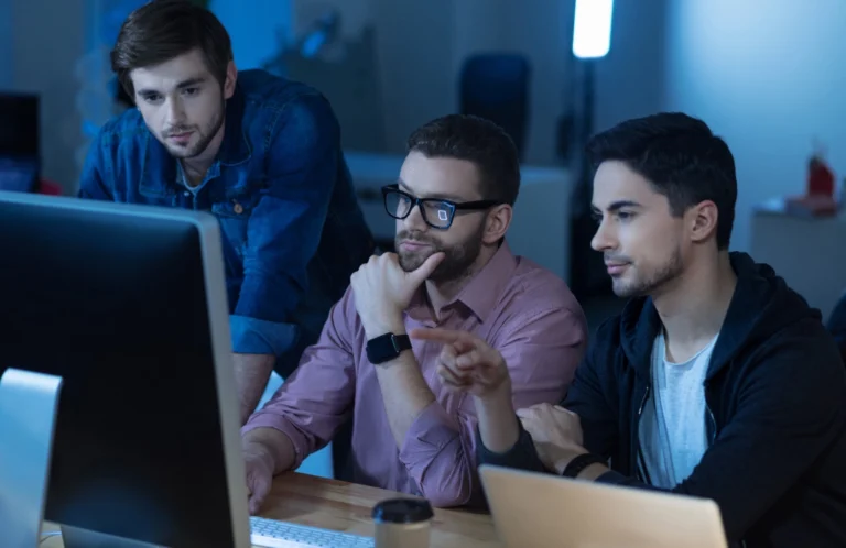 Innovative software company in Jeddah - Whetstonez web and mobile solutions
